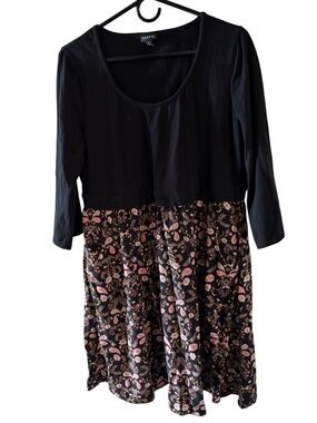 Torrid Size 2 (18/20) Black Floral Paisley Scoop Neck 3/4 Sleeve Dress